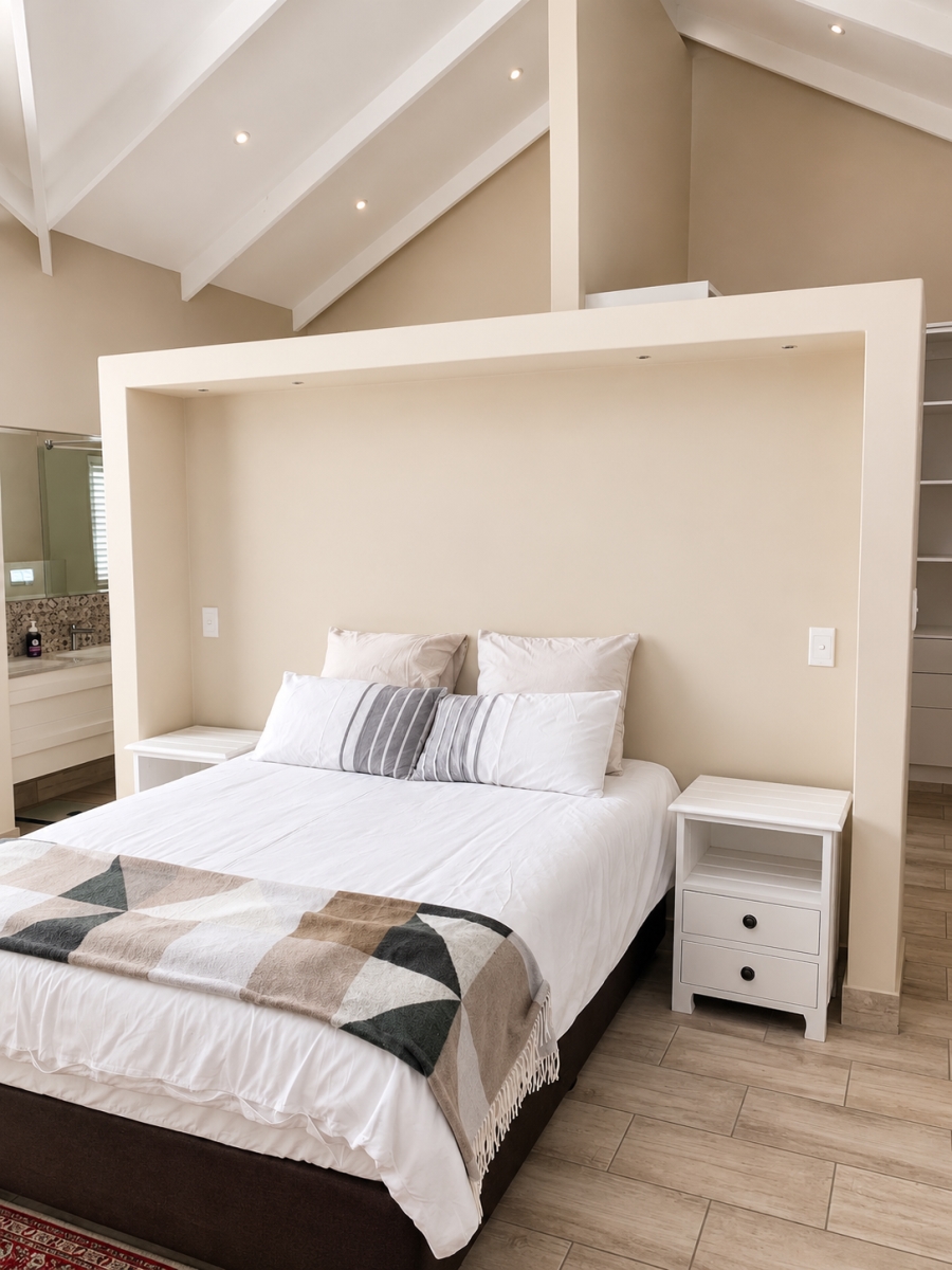 4 Bedroom Property for Sale in Goose Valley Western Cape